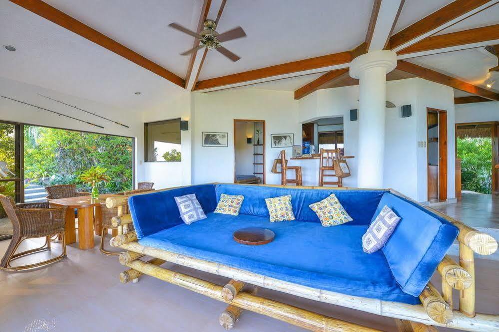 Artista Beach Villa Balabag  Екстер'єр фото